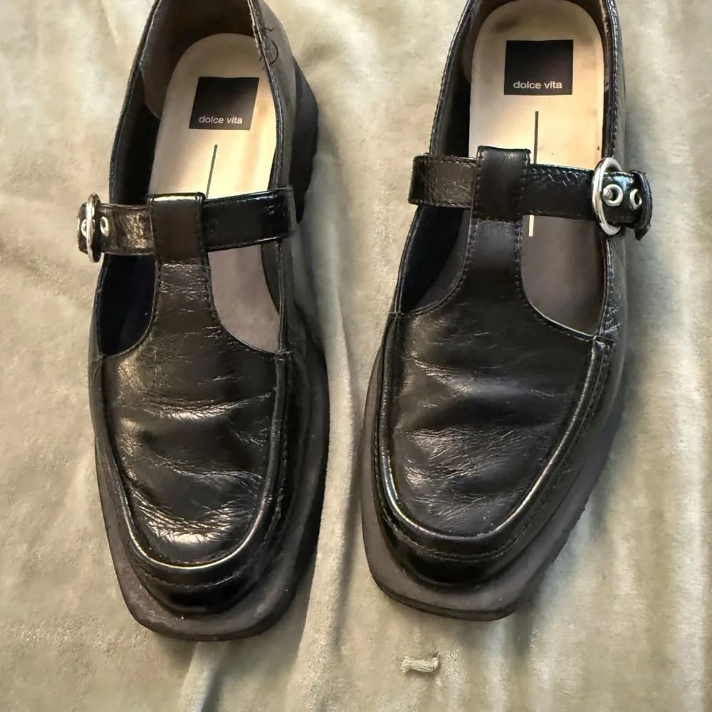 Dolce Vita Black Leather Loafers for women - Picture 5 of 5